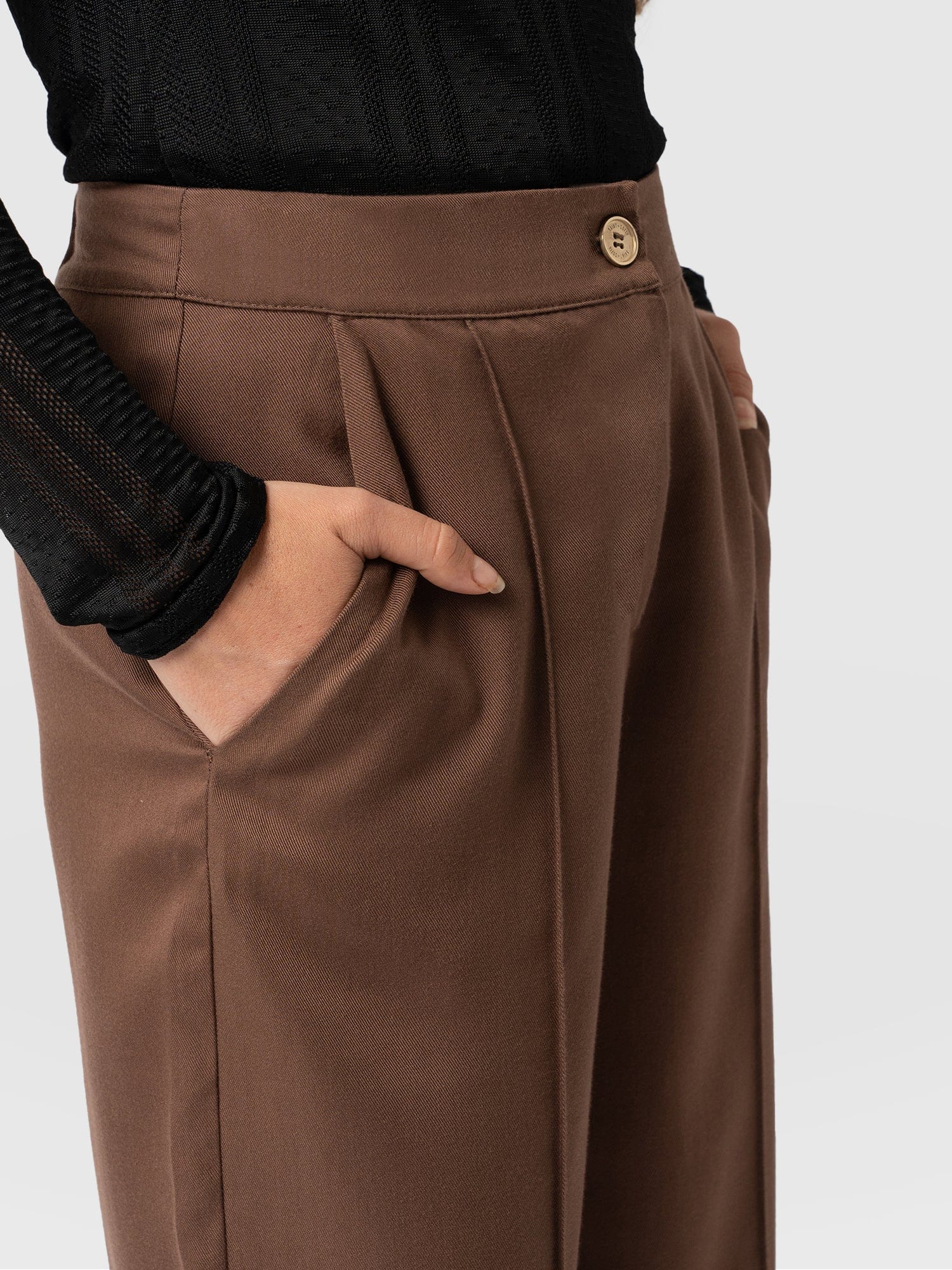 Spencer Pant Brown - Women's Pants | Saint + Sofia® USA